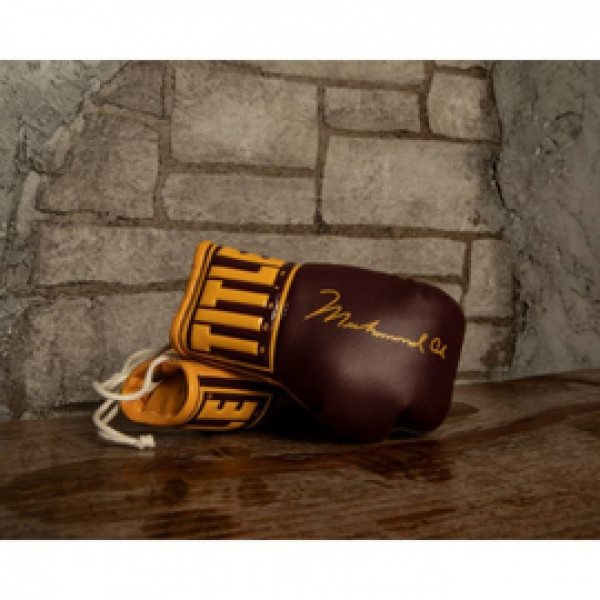 Брелок Title Ali Greatest Mini Boxing Gloves