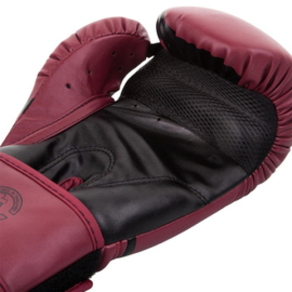 Боксерские перчатки Venum Challenger 2.0 Boxing Gloves Red Wine
