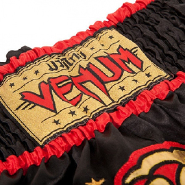 Тайские шорты Venum Chaiya Muay Thai Black Gold