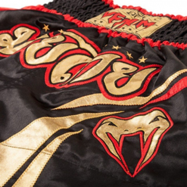 Тайские шорты Venum Chaiya Muay Thai Black Gold