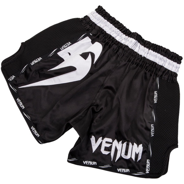 Шорты для тайского бокса Venum Giant Muay Thai Shorts Black White