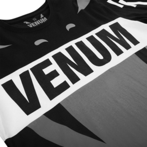 Лонгслив Venum Revenge T-Shirt Grey Black