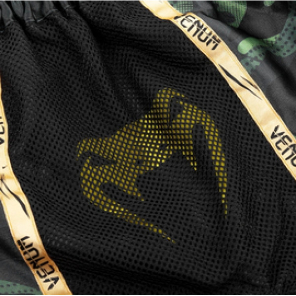 Шорты для тайского бокса Venum Full Cam Muay Thai Shorts Forest Camo Black