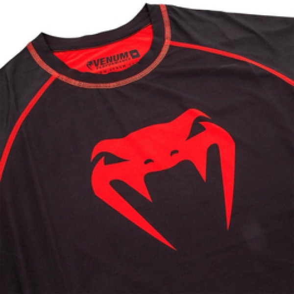 Компрессионная футболка Venum Contender 3.0 Compression T-shirt Long Sleeves Black/Red