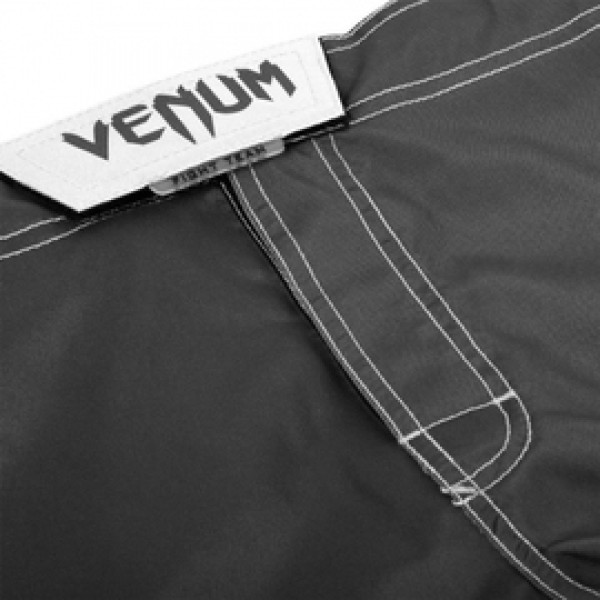 Шорты для MMA Venum Predator Fightshorts Black-White