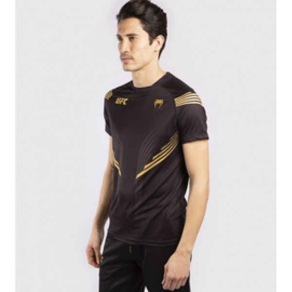 Футболка Venum UFC FightNight Pro Linе Dry Tech Black Gold