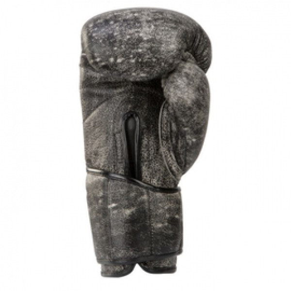 Боксерские перчатки Title Distressed Glory Training Gloves