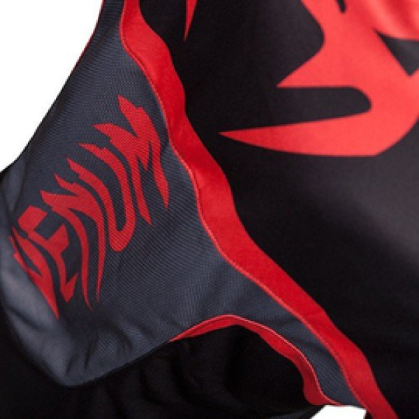 Футболка Venum Sharp Dry Tech T-shirt - Red Devil