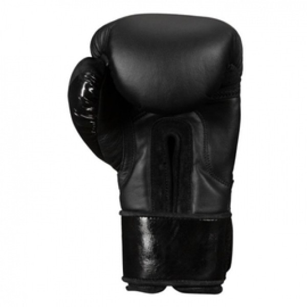 Боксерские перчатки Title Black Training Gloves 2.0