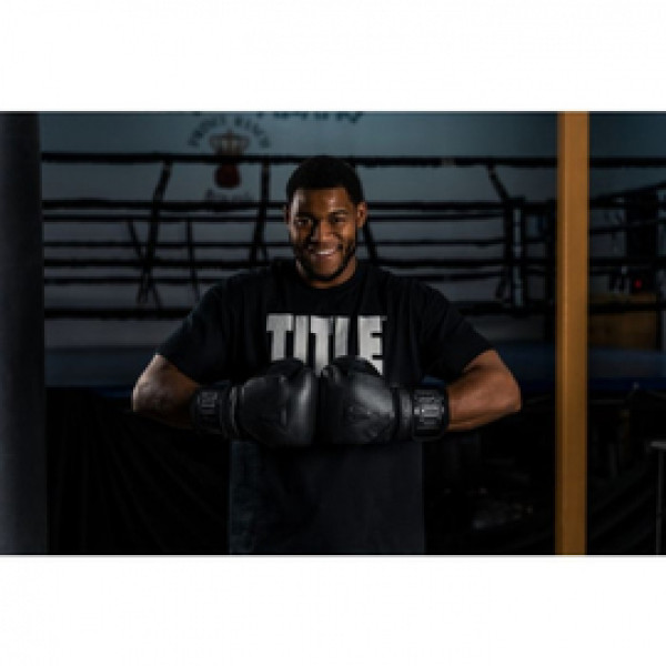 Боксерские перчатки Title Black Training Gloves 2.0