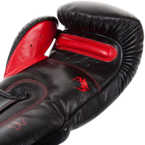 Боксерские перчатки Venum Giant 3.0 Boxing Gloves Black Red