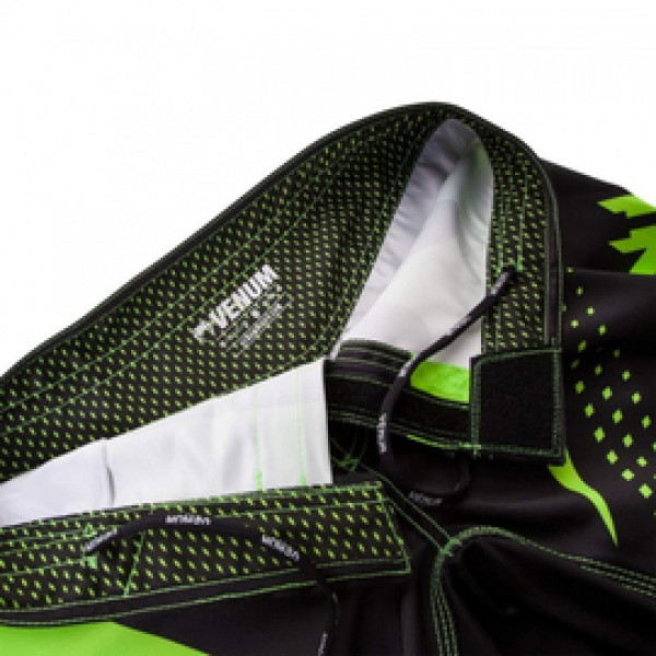 Шорты MMA Venum Hurricane Fight Shorts Black Neo Green