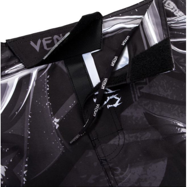  Шорты Venum Gladiator 3.0 Fightshorts - black/white