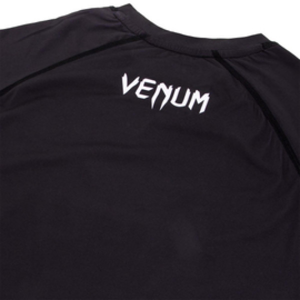 Компрессионная футболка Venum Contender 3.0 Compression T-shirt Short Sleeves Black/White