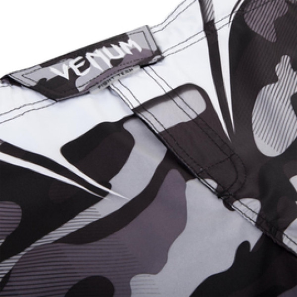 Шорты для MMA Venum Camo Hero Fightshorts White Black