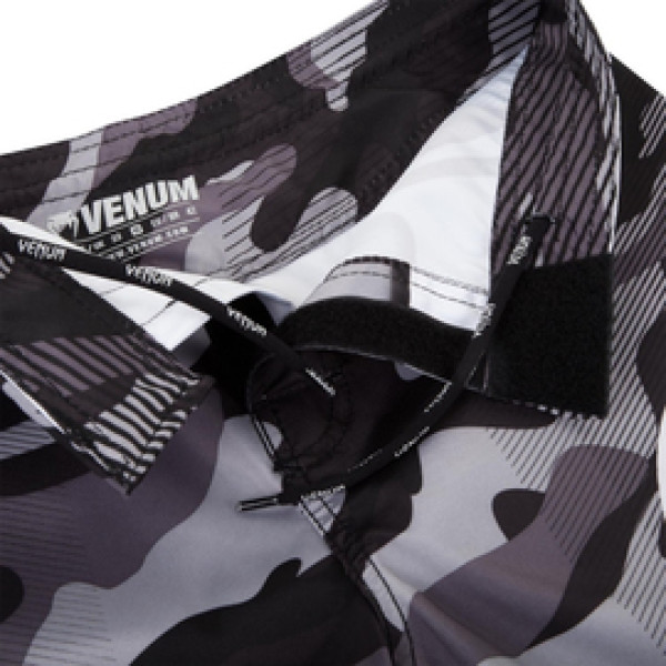 Шорты для MMA Venum Camo Hero Fightshorts White Black