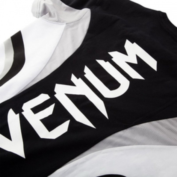 Футболка Venum Shockwave 3 T-Shirt Black White