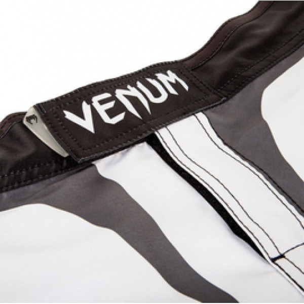 Шорты Venum Sharp Fightshorts Black Ice