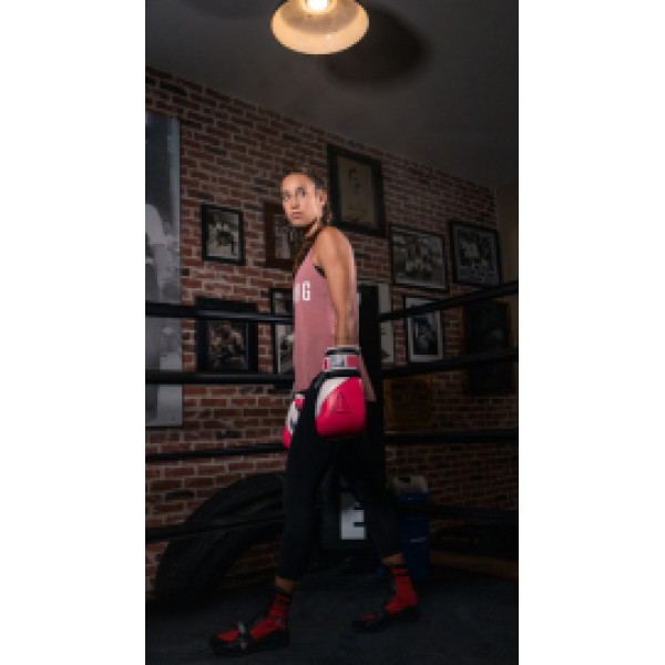 Боксерские перчаткиTitle Gel E-Series Training&Sparring Gloves Pink White Black