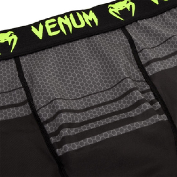 Компрессионные шорты Venum Technical 2.0 Compression Shorts Black Yellow