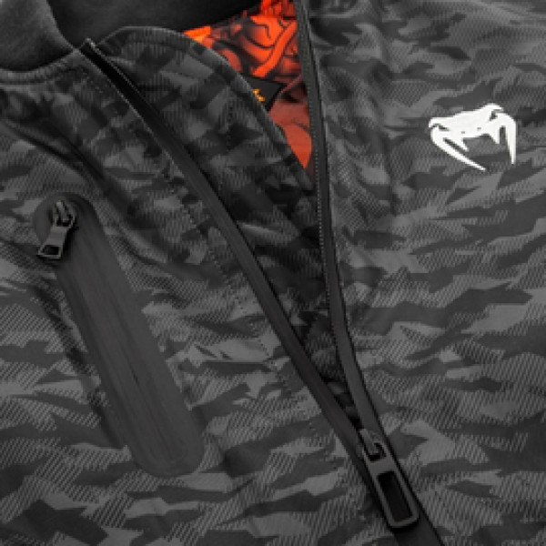 Бомбер Venum Devil Polyester Jackets Dark Camo