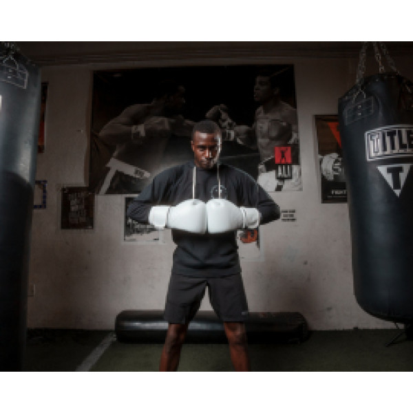 Боксерские перчатки Title Boxing Ko-Vert Training Gloves White