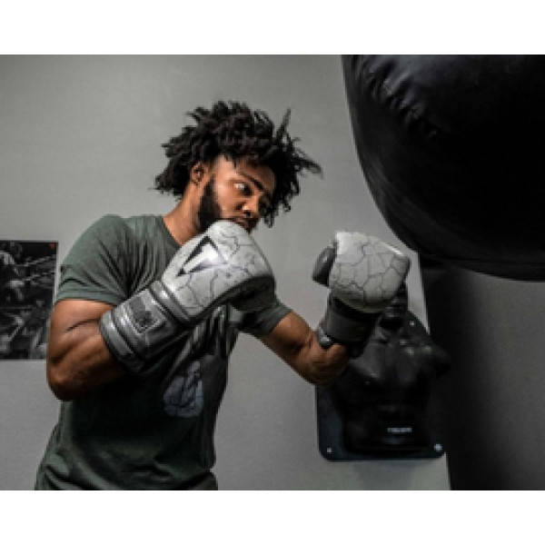 Боксерские перчатки TITLE Roberto Duran Stone Leather Training Gloves