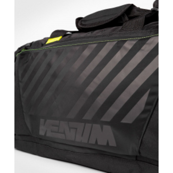 Сумка Venum Stripes Sports Bag Black