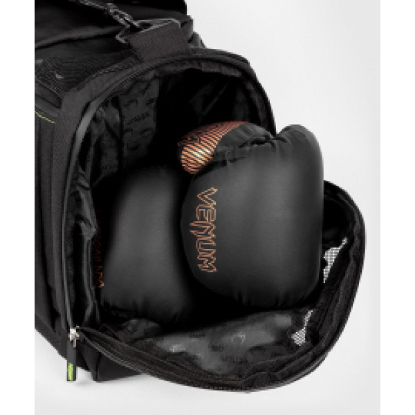 Сумка Venum Stripes Sports Bag Black