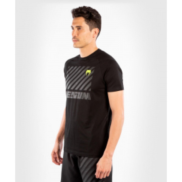 Футболка Venum Stripes T-Shirt Black