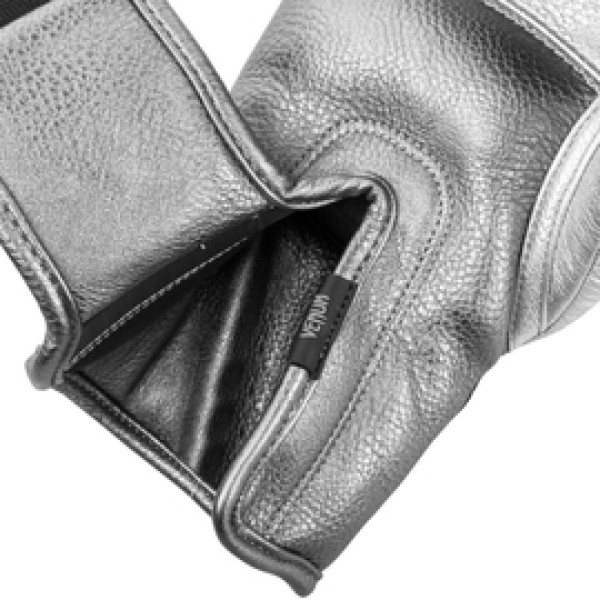 Боксерские перчатки Venum Impact Boxing Gloves Silver