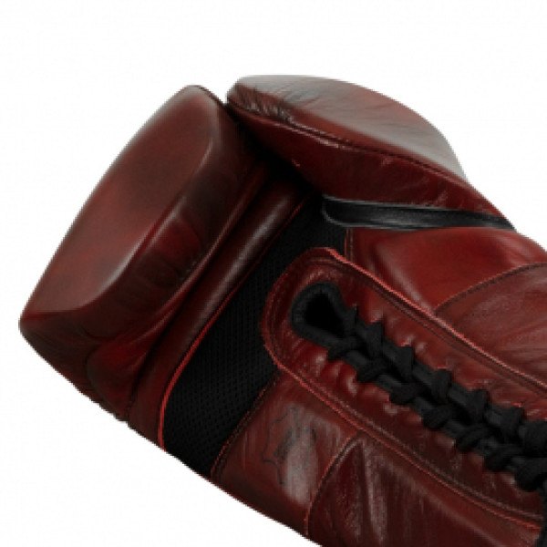 Боевые перчатки Title Boxing Blood Red Leather Sparring Gloves