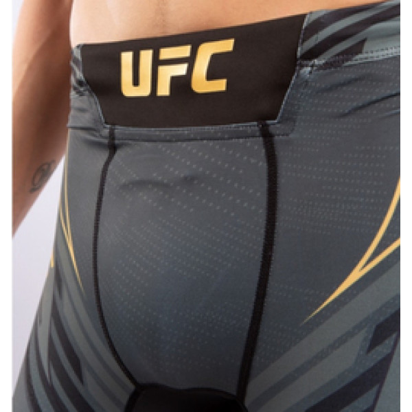 Компрессионные шорты Venum UFC Fight Night Long Pro Line Vale Tudo Black Gold
