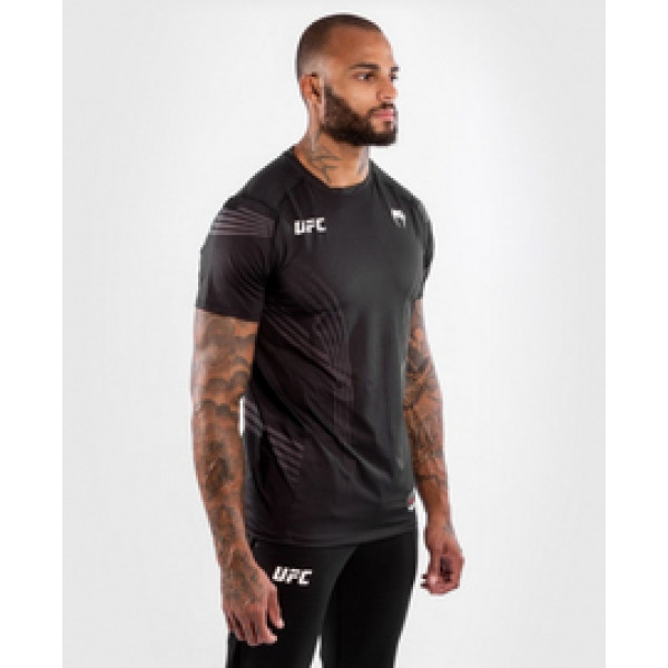 Футболка UFC Venum Authentic Fight Night