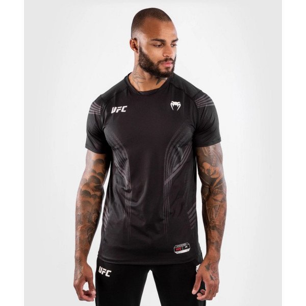Футболка UFC Venum Authentic Fight Night
