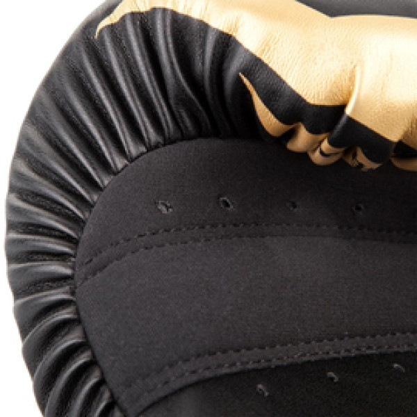 Боксерские перчатки Venum Challenger 3.0 Boxing Gloves Black Gold