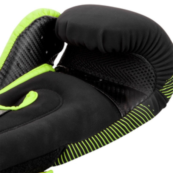 Боксерские перчатки Venum Traning Camp 2.0 Boxing Gloves Black Neo Yellow