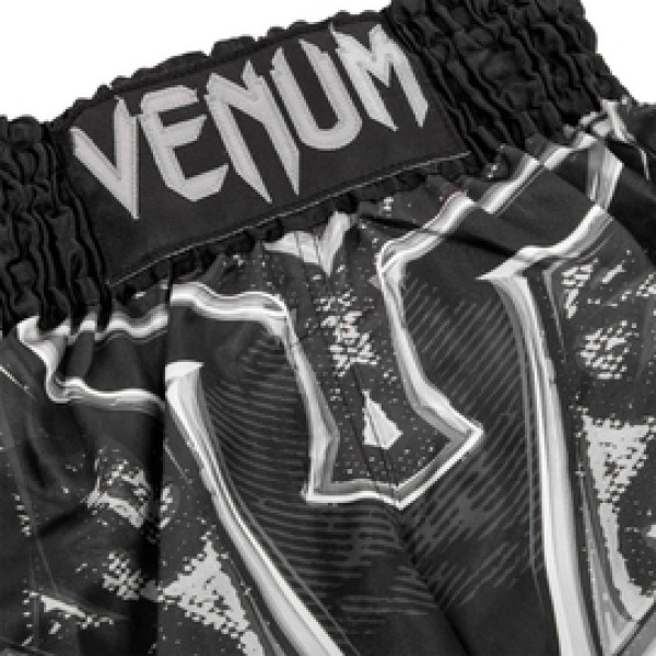 Шорты для тайского бокса Venum Gladiator 3.0 Muay Thai Shorts Black Black