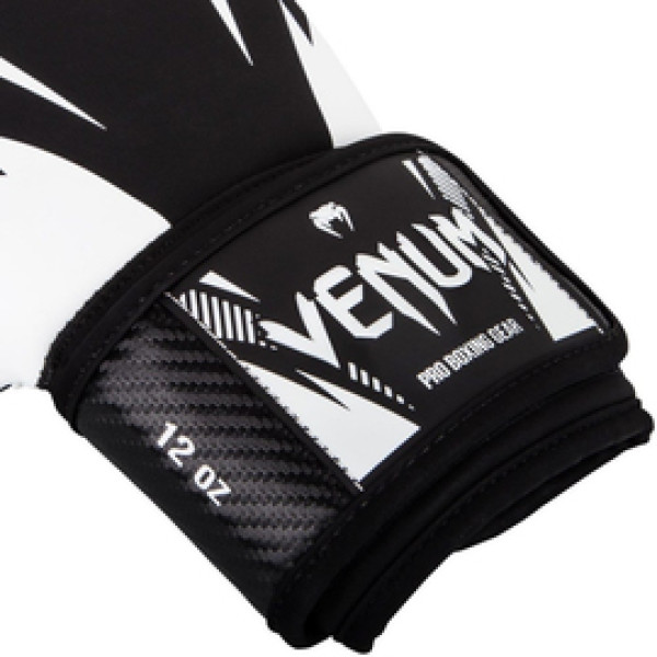 Боксерские перчатки Venum Impact Boxing Gloves Black/White