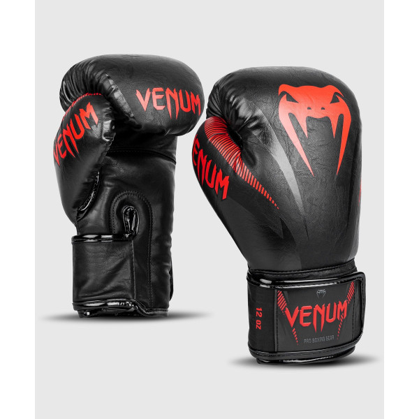 Боксерские перчатки Venum Impact Boxing Gloves Black Red