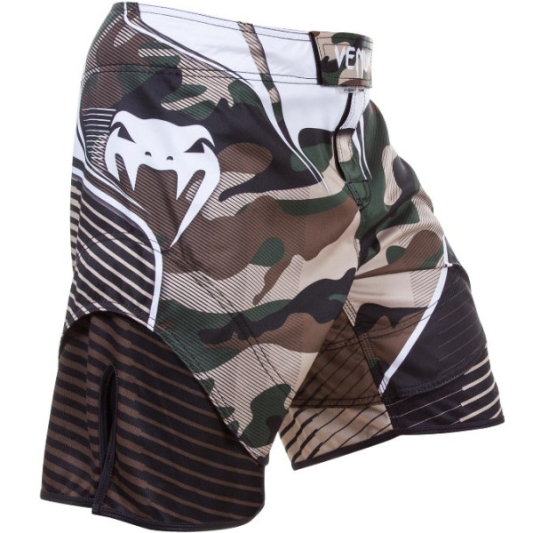 Шорты Venum Camo Hero
