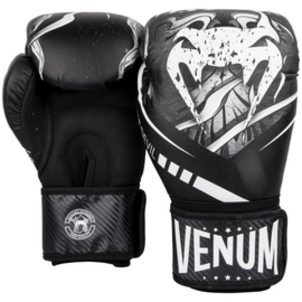 Боксерские перчатки Venum Devil Boxing Gloves White Black