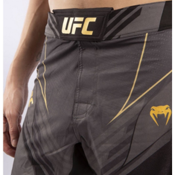 Легкие шорты для ММА Venum Authentic UFC FightNight Short Fit Pro Line