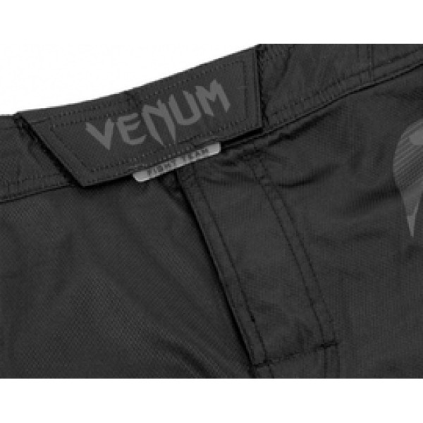 Шорты для MMA Venum Light 3.0 Fightshorts Black Dark Camo