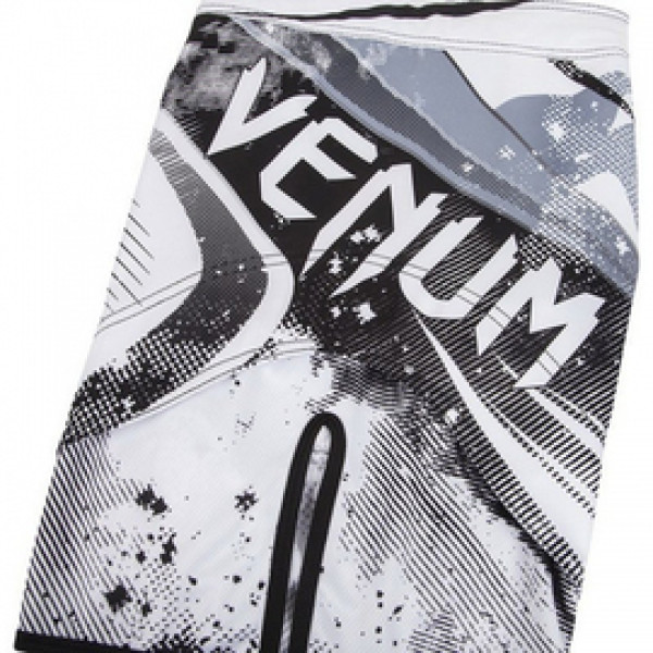 Шорты Venum Galactic Fightshorts White