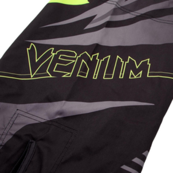 Шорты для MMA Venum Sharp 3.0 Fightshorts Black Yellow