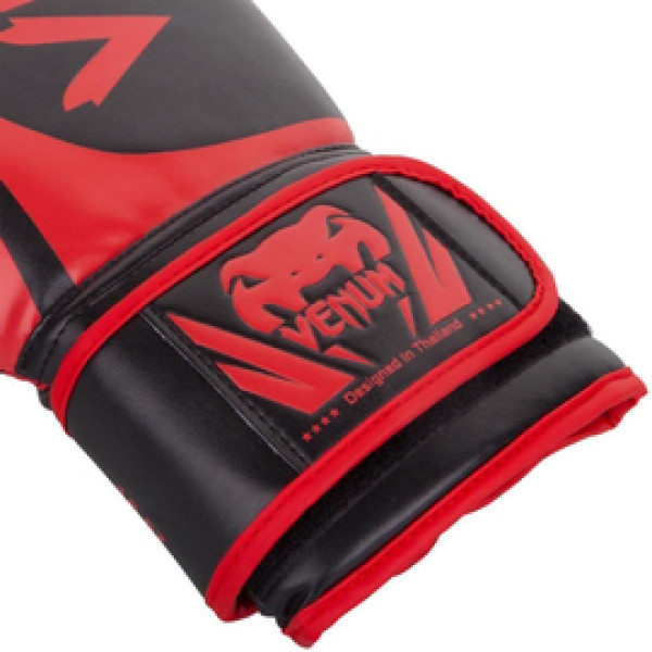 Боксерские перчатки Venum Challenger 2.0 Black/Red