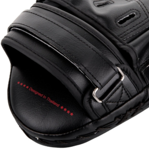 Лапы Venum Light Focus Mitts Black Black
