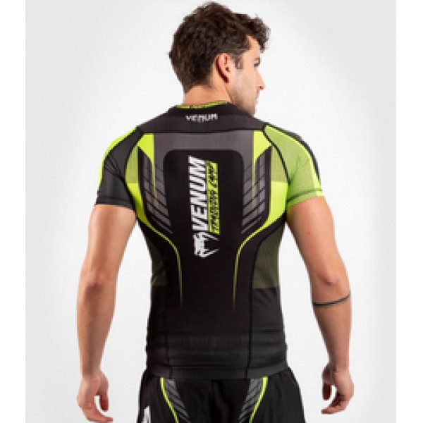 Рашгард Venum Training Camp 3.0 Rashguard Short Sleeves
