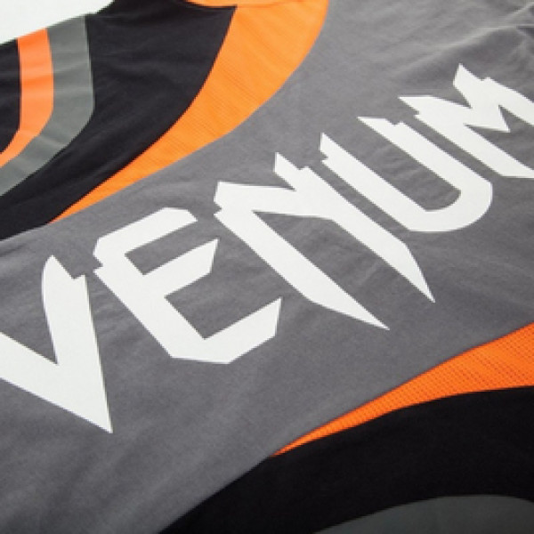 Футболка Venum Shockwave 3 T-Shirt Black Orange